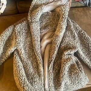 Women's fleece jacket!